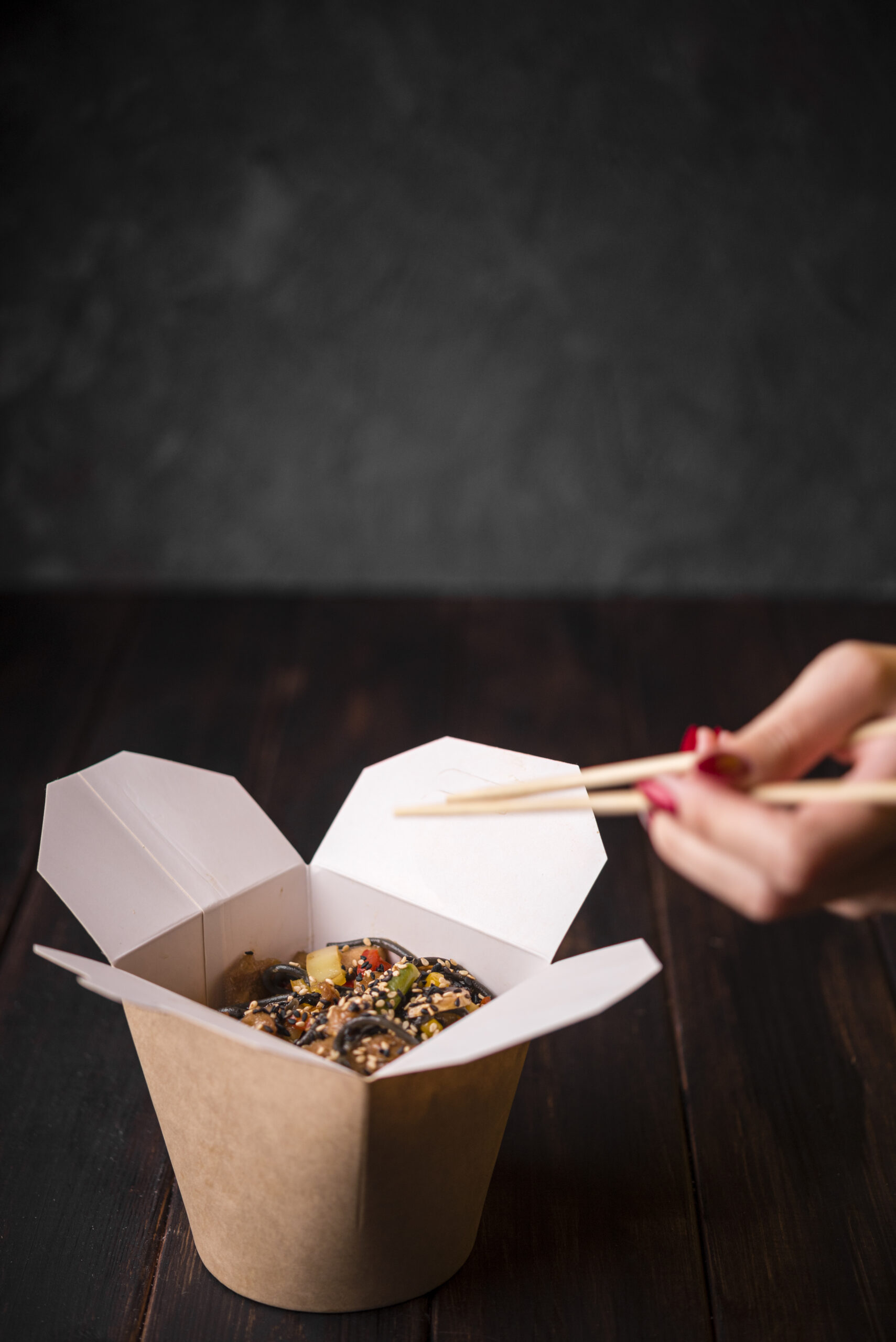 high-angle-box-noddles